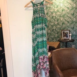 BCBG flowy dress with dainty tie waste